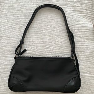Black Shoulder Bag